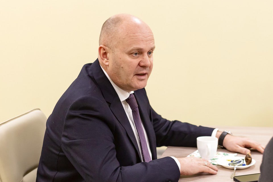 По делу о взятках бывшего главы Красноярска Владислава Логинова проходят 12 человек, в том числе действующие чиновники