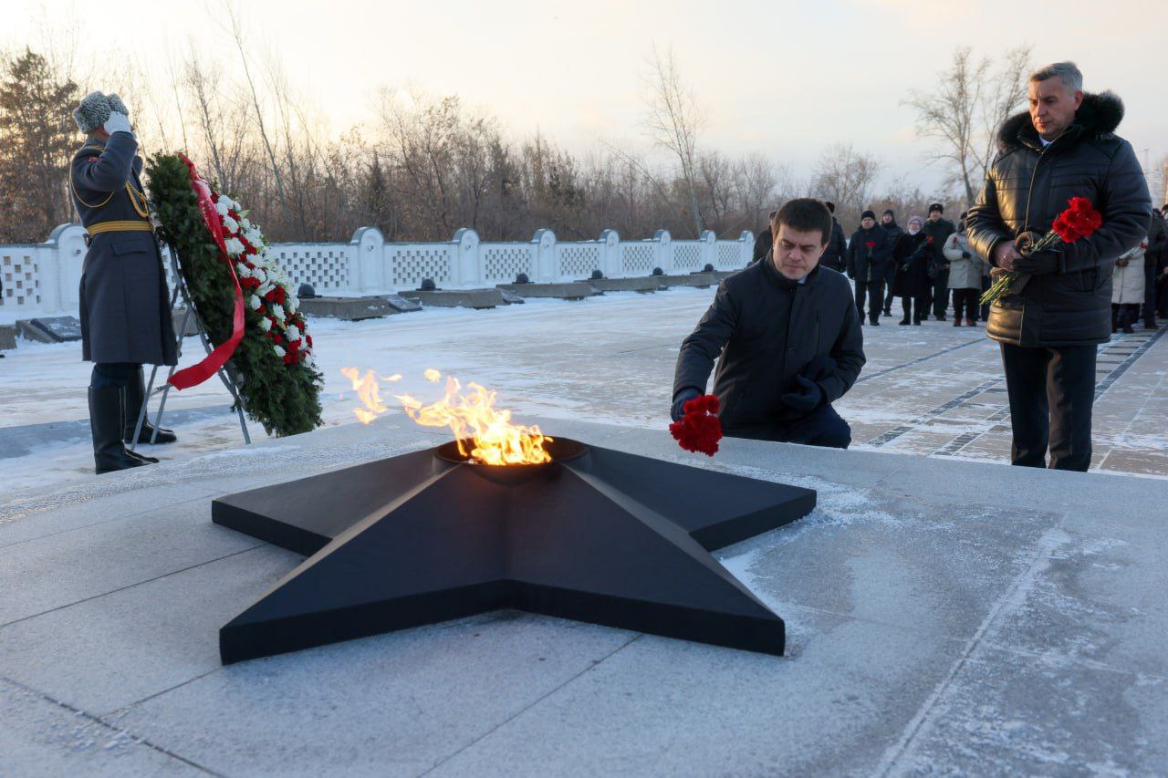 Сегодня вся страна отмечает День Героев Отечества Сегодня вся страна отмечает День Героев Отечества