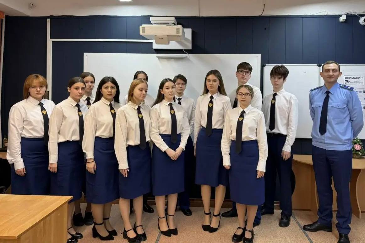 Работники прокуратуры края провели для школьников «Разговоры о важном», посвященные международному Дню борьбы с коррупцией Работники прокуратуры края провели для школьников «Разговоры о важном», посвященные международному Дню борьбы с коррупцией