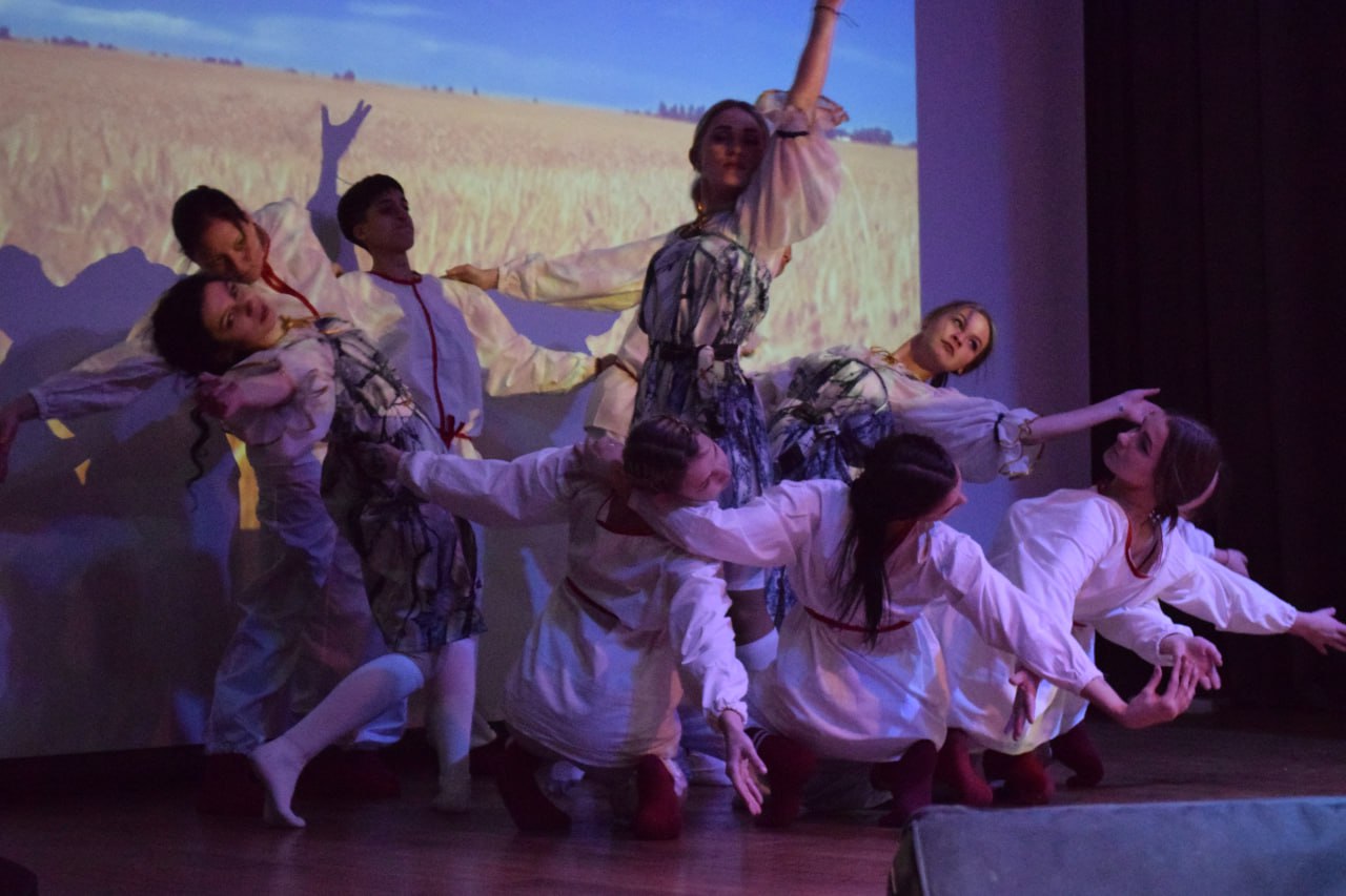 В ИК-22 ГУФСИН России по Красноярскому краю прошел гала-концерт VIII театрального фестиваля «В гостях у Мельпомены» В ИК-22 ГУФСИН России по Красноярскому краю прошел гала-концерт VIII театрального фестиваля «В гостях у Мельпомены»