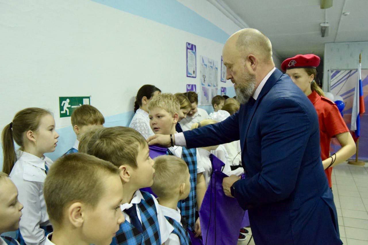 В Красноярском крае отметили День Героев Отечества В Красноярском крае отметили День Героев Отечества