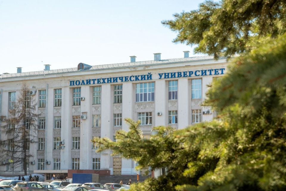 ������� � ��� 8-������ ���� ������� �� ����� ������ � ��������������� ����������� �����