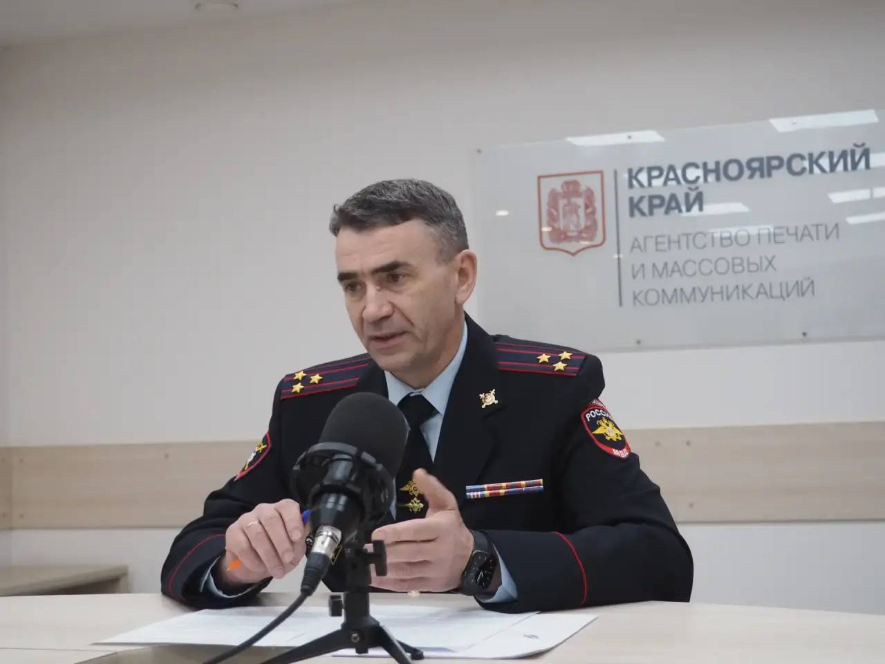 Сегодня у нас в агентстве состоялась прямая линия в формате ВКС с руководителем краевого ГАИ Сергеем Молявко