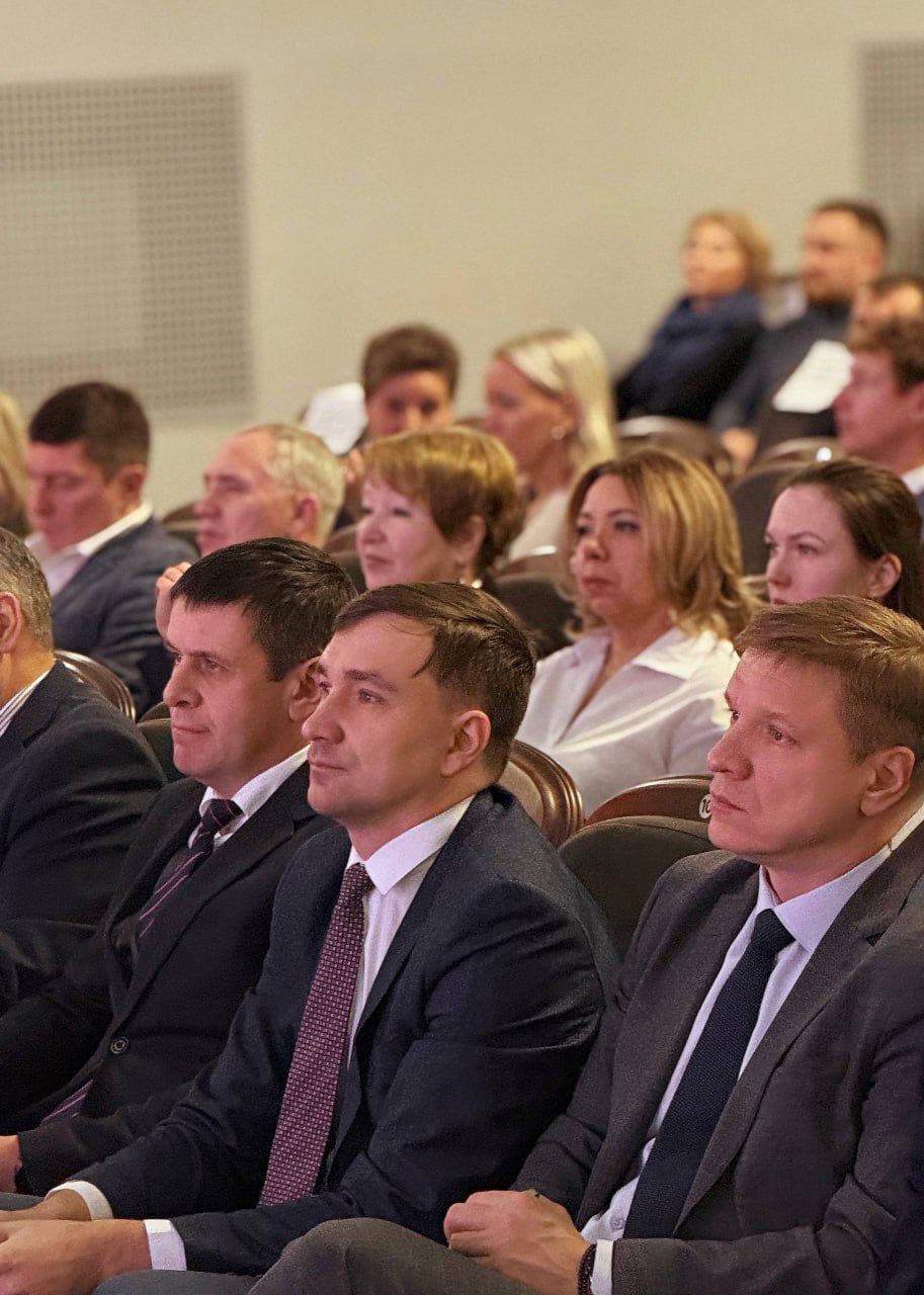 Об итогах и задачах в отрасли физической культуры и спорта поговорили на краевом семинаре-совещании Об итогах и задачах в отрасли физической культуры и спорта поговорили на краевом семинаре-совещании