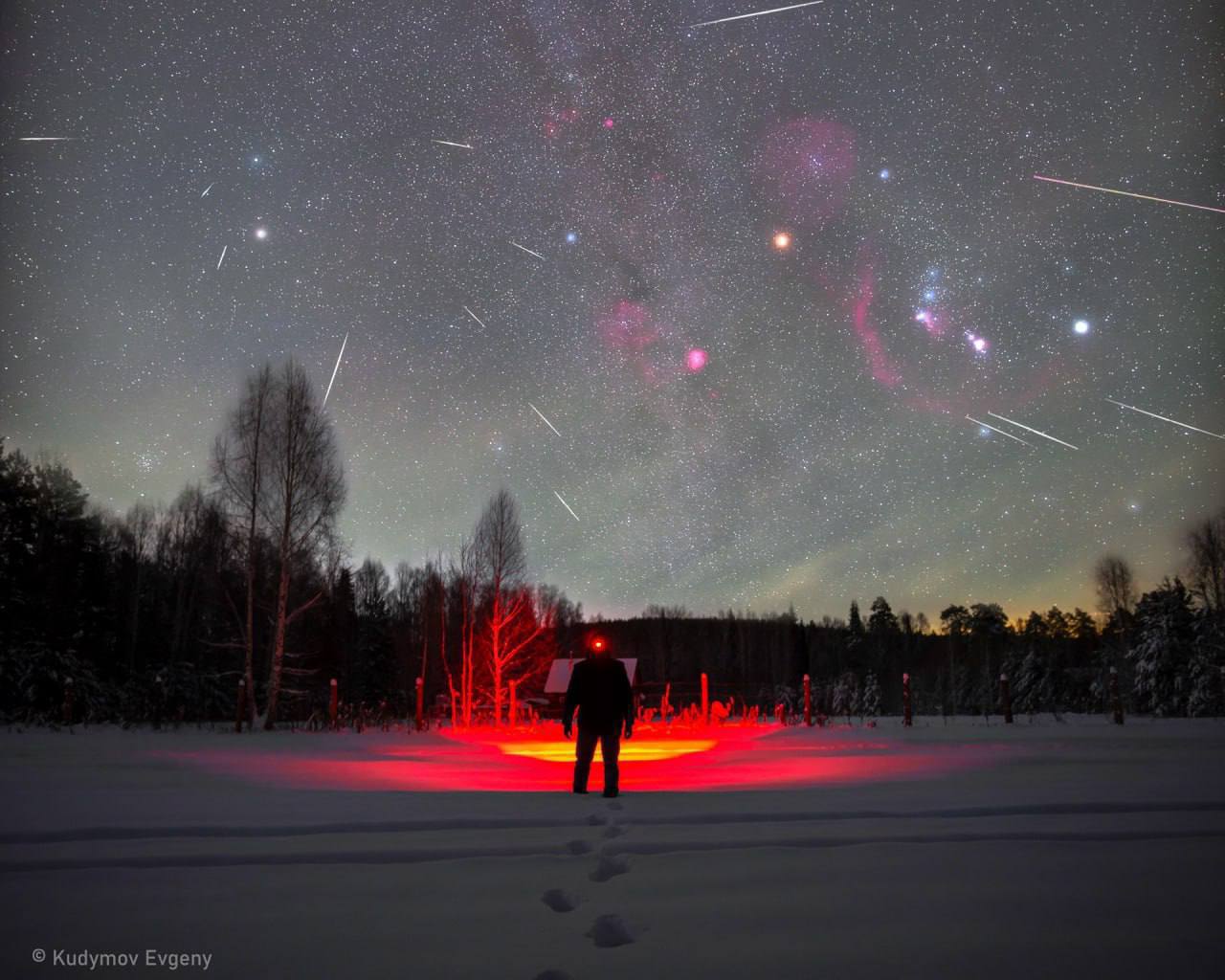 Пик самого мощного звездопада года — метеорного потока Геминиды — придется на ночь с 13 на 14 декабря