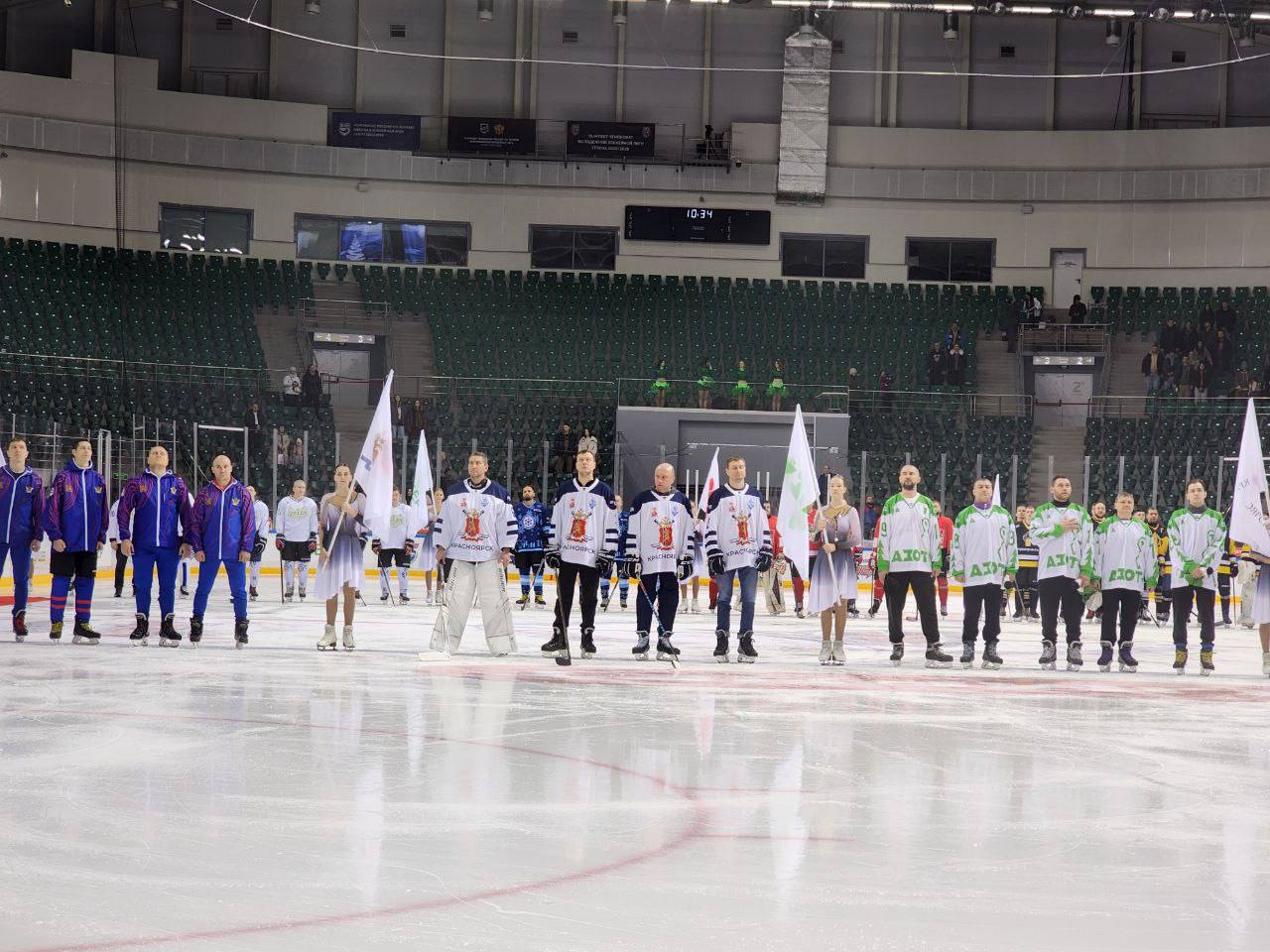 На стадионе «Платинум Арена» пару минут назад состоялось торжественное открытие спортивного события — межрегионального любительского турнира по хоккею «Кубок Сбера»! На стадионе «Платинум Арена» пару минут назад состоялось торжественное открытие спортивного события — межрегионального любительского турнира по хоккею «Кубок Сбера»!