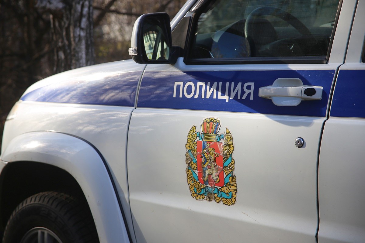 В Красноярске вынесли приговор водителю такси, который похитил кошелек у пассажира