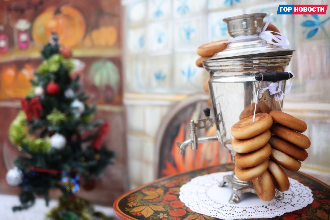 Накануне у детского сада № 7 было по-новогоднему радостно Накануне у детского сада № 7 было по-новогоднему радостно