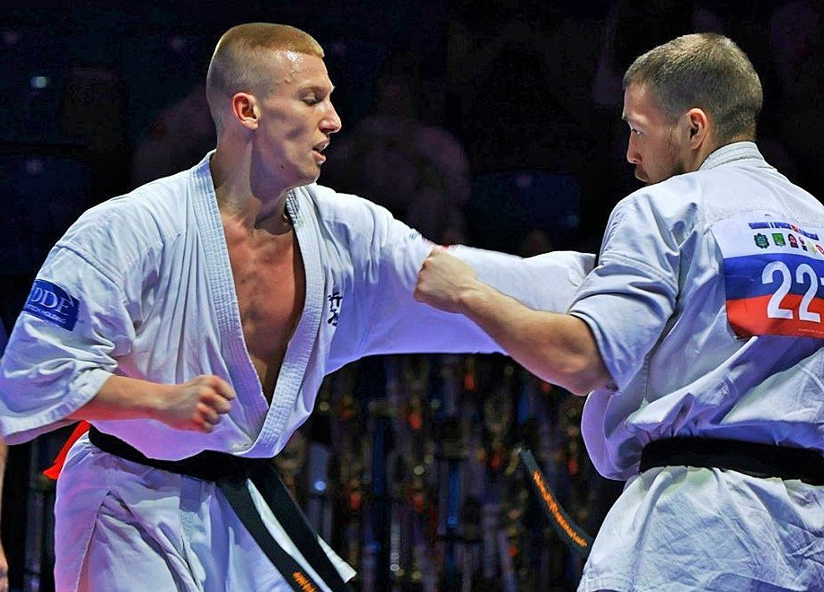 «Лучший в ноябре» – Дмитрий Жумыгин