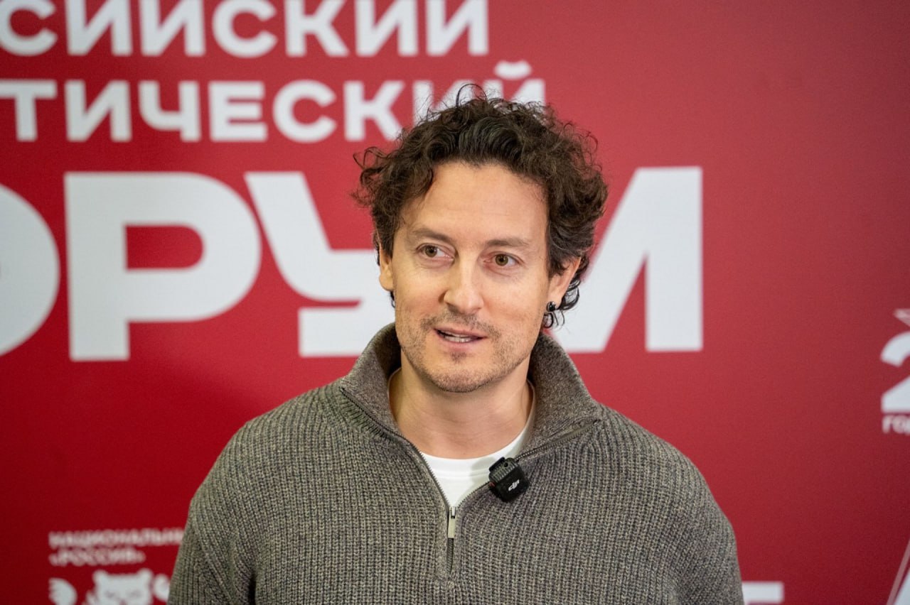 Антон из «Универа» выступит в НЦ «Россия» в Красноярске