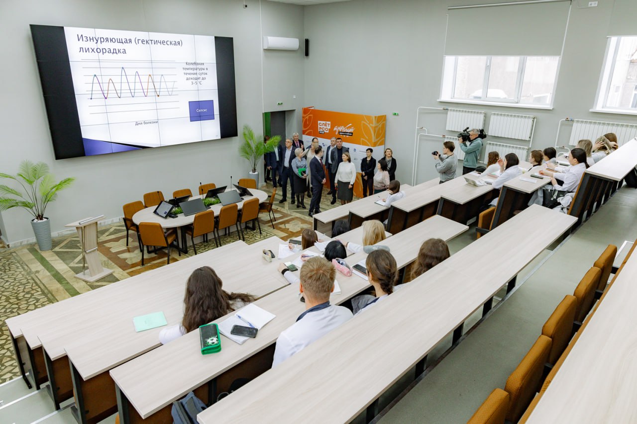 Депутаты и преподаватели КрасГАУ обсудили будущее аграрного образования Депутаты и преподаватели КрасГАУ обсудили будущее аграрного образования