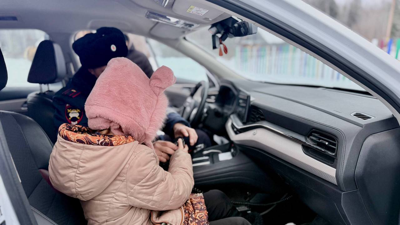 Сотрудники Госавтоинспекции Боготола провели профилактические мероприятия в отдалённых районах Тюхтетского округа Сотрудники Госавтоинспекции Боготола провели профилактические мероприятия в отдалённых районах Тюхтетского округа