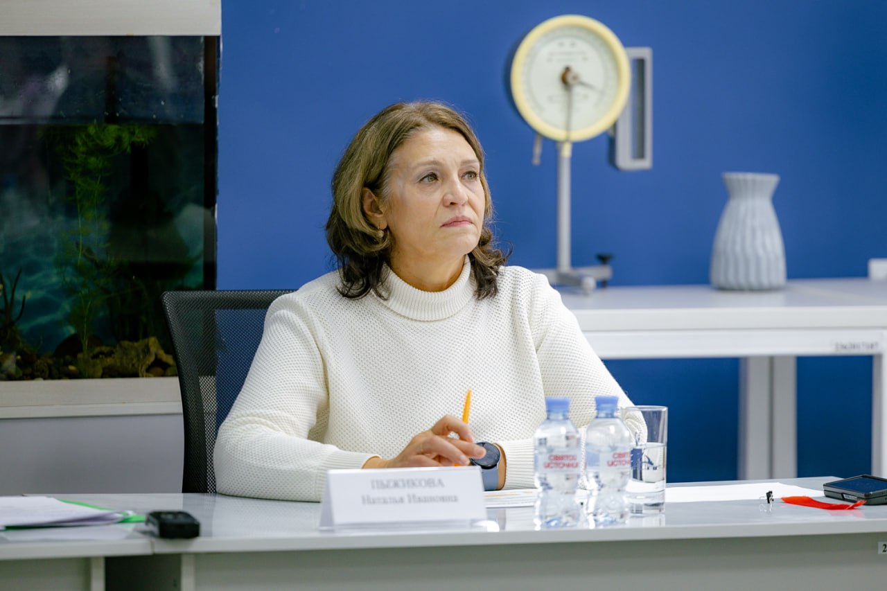 Депутаты и преподаватели КрасГАУ обсудили будущее аграрного образования Депутаты и преподаватели КрасГАУ обсудили будущее аграрного образования