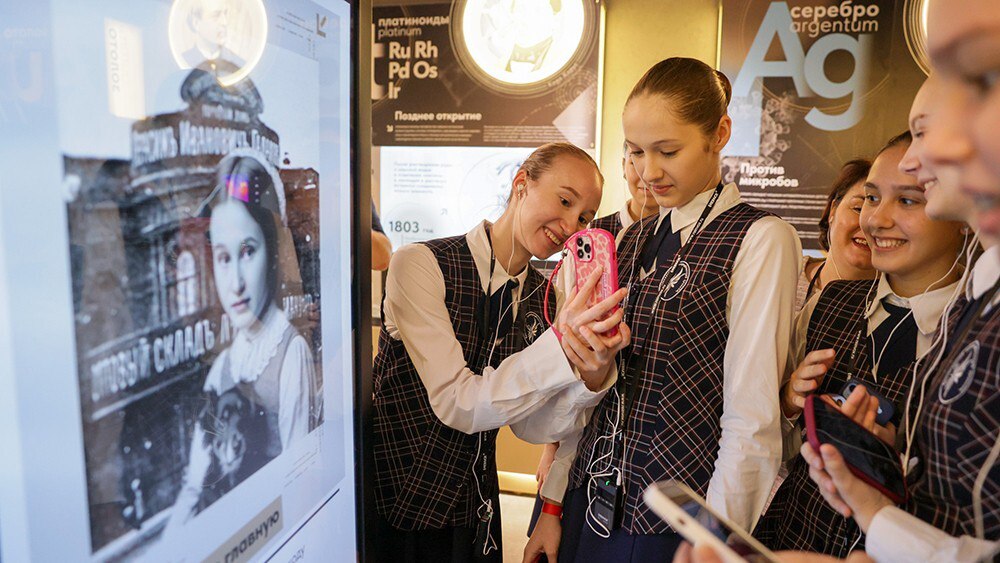 #длявсегокрая. Владимир Путин поздравил красноярцев с открытием Национального центра «Россия» #длявсегокрая. Владимир Путин поздравил красноярцев с открытием Национального центра «Россия»