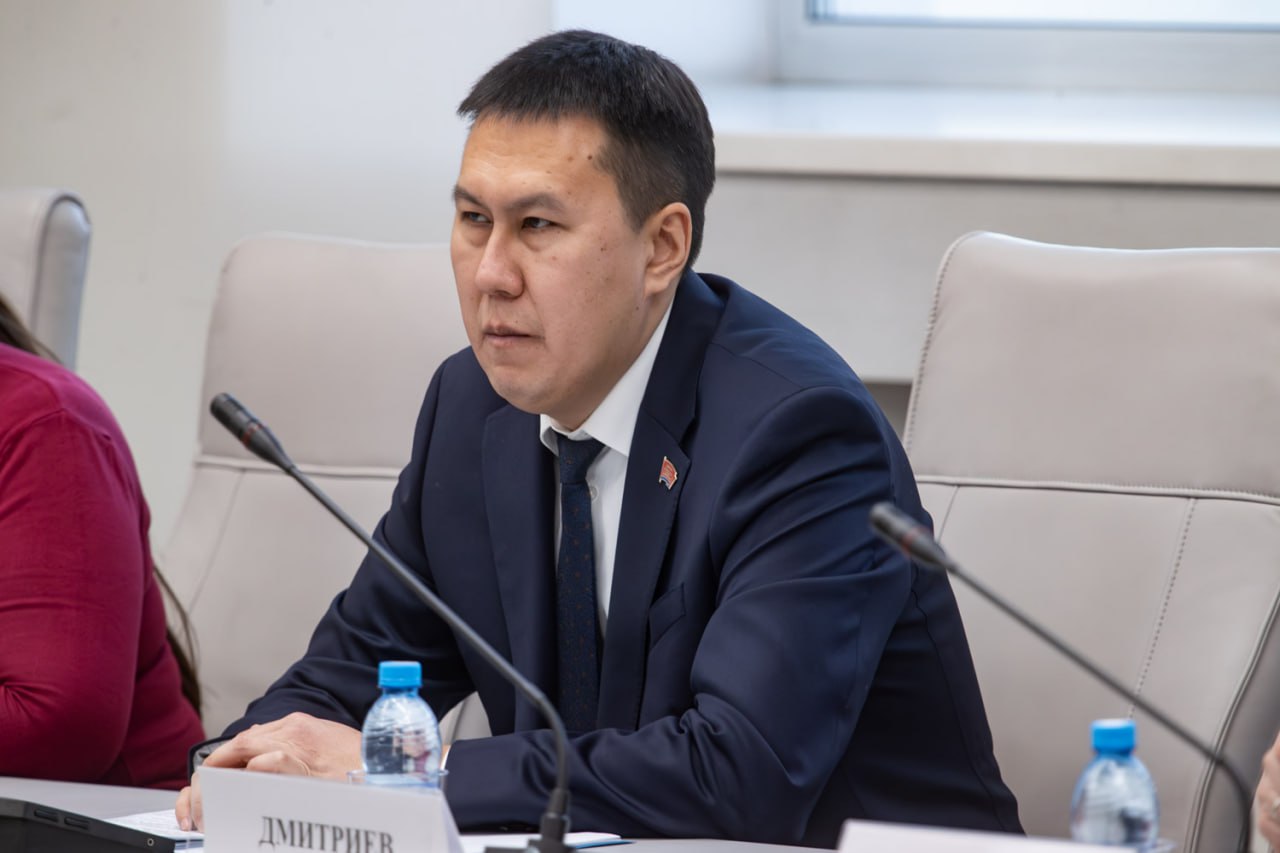 В Красноярском крае законодательно закрепят понятие «ответственный бизнес» В Красноярском крае законодательно закрепят понятие «ответственный бизнес»