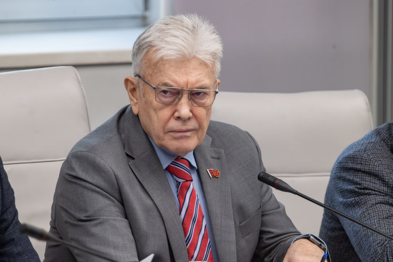 В Красноярском крае законодательно закрепят понятие «ответственный бизнес» В Красноярском крае законодательно закрепят понятие «ответственный бизнес»