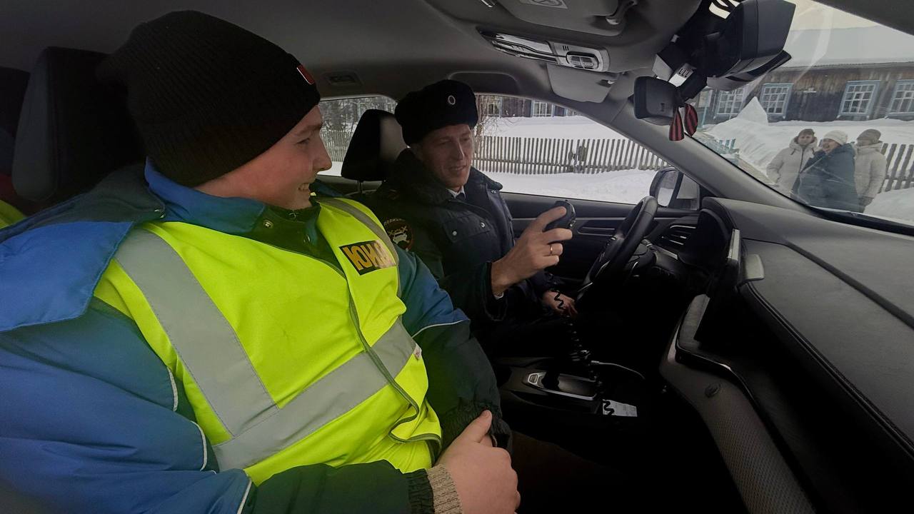 Сотрудники Госавтоинспекции Боготола провели профилактические мероприятия в отдалённых районах Тюхтетского округа Сотрудники Госавтоинспекции Боготола провели профилактические мероприятия в отдалённых районах Тюхтетского округа