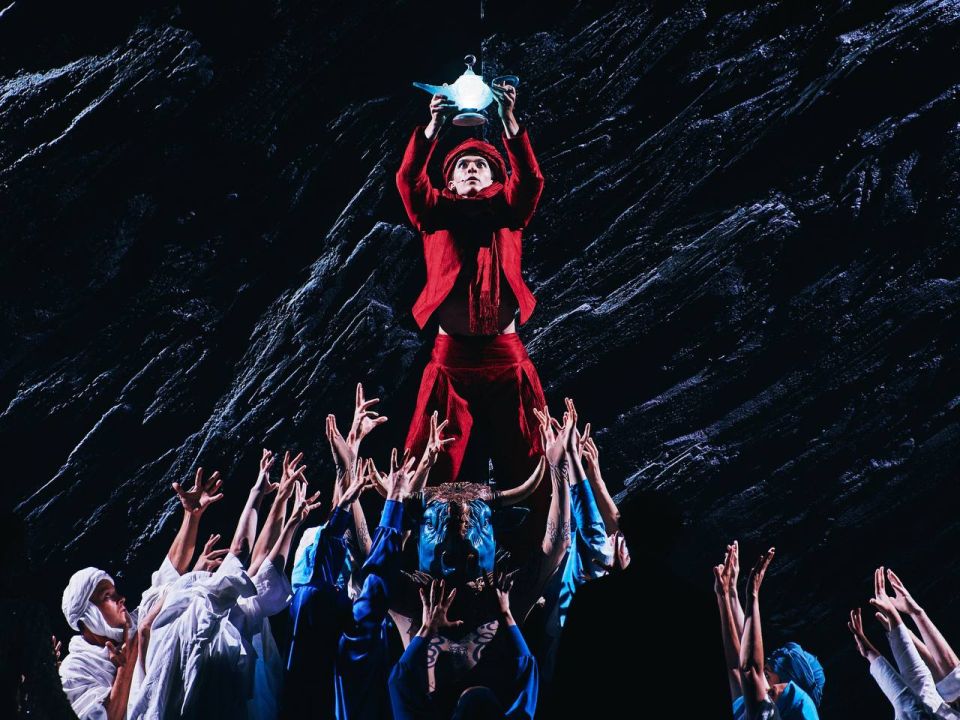 ��������� ������������� ���� ��������� ����� � ��� ����� ������