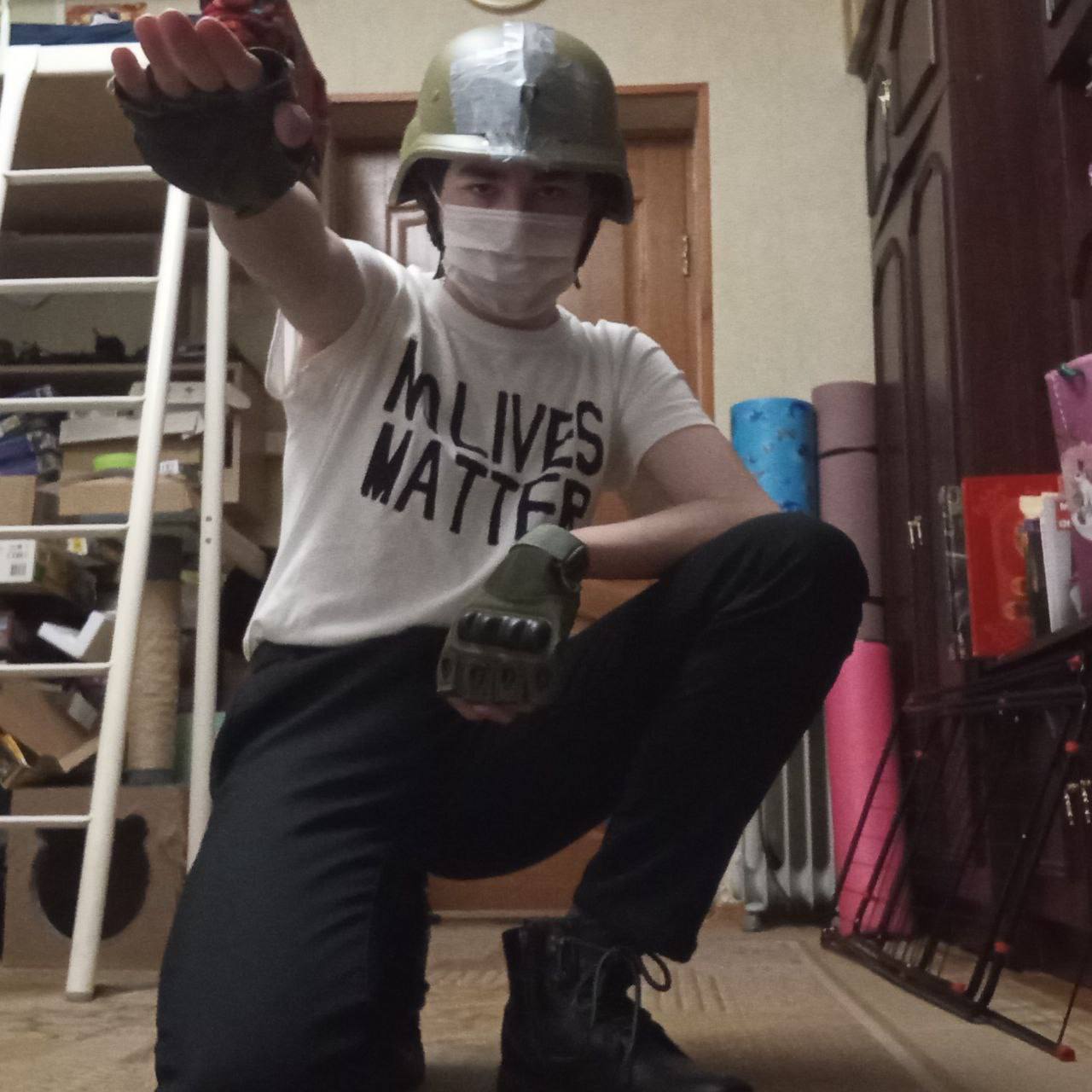 В подмосковной школе подросток с ножом зарезал 10-летнего мальчика В подмосковной школе подросток с ножом зарезал 10-летнего мальчика