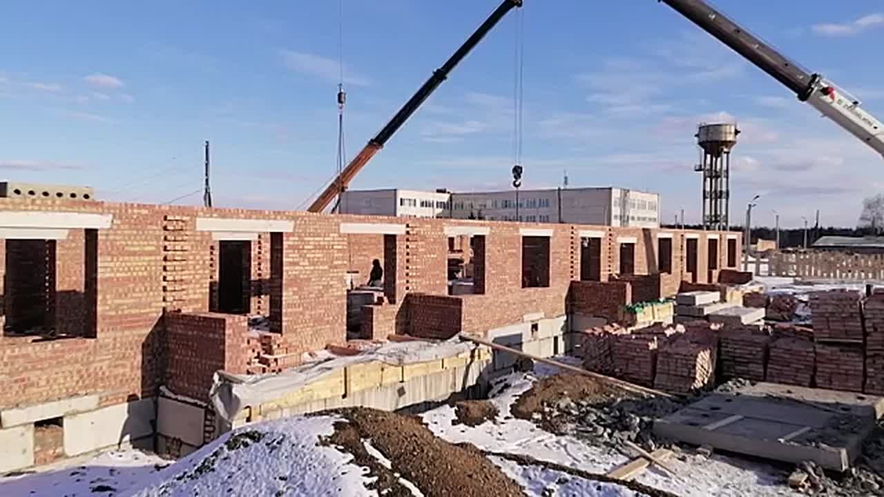 НАЧАЛЬНИКА КРАЕВОГО УКС ЗАДЕРЖАЛИ ПО ПОДОЗРЕНИЮ В ПРЕВЫШЕНИИ ДОЛЖНОСТНЫХ ПОЛНОМОЧИЙ