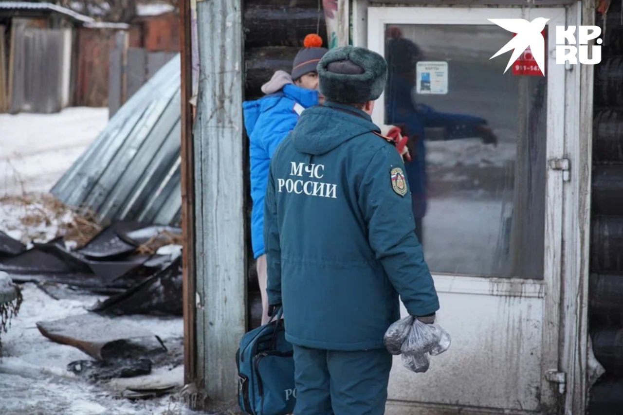 Учительница жила одна в ветхом доме – бывшей цветочной лавке: что известно о пожаре в центре Красноярска, в котором погибла женщина Учительница жила одна в ветхом доме – бывшей цветочной лавке: что известно о пожаре в центре Красноярска, в котором погибла женщина