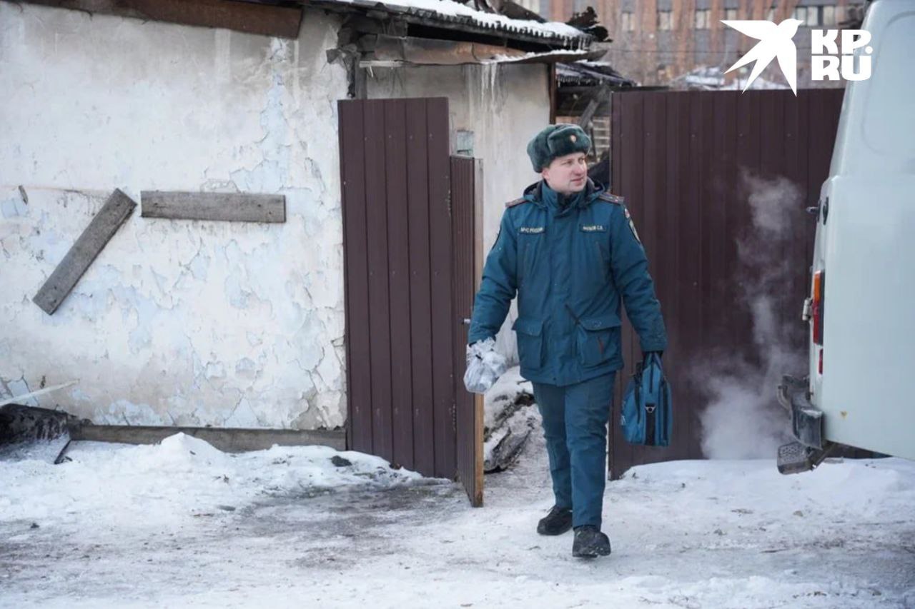 Учительница жила одна в ветхом доме – бывшей цветочной лавке: что известно о пожаре в центре Красноярска, в котором погибла женщина Учительница жила одна в ветхом доме – бывшей цветочной лавке: что известно о пожаре в центре Красноярска, в котором погибла женщина