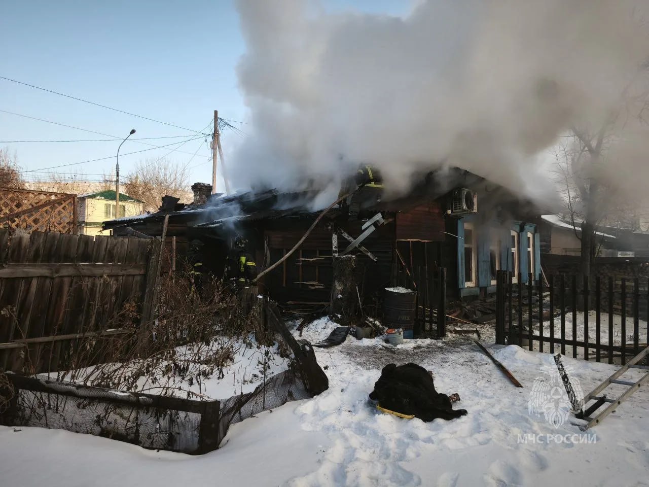 Оперативные кадры с места событий публикуют в МЧС Оперативные кадры с места событий публикуют в МЧС