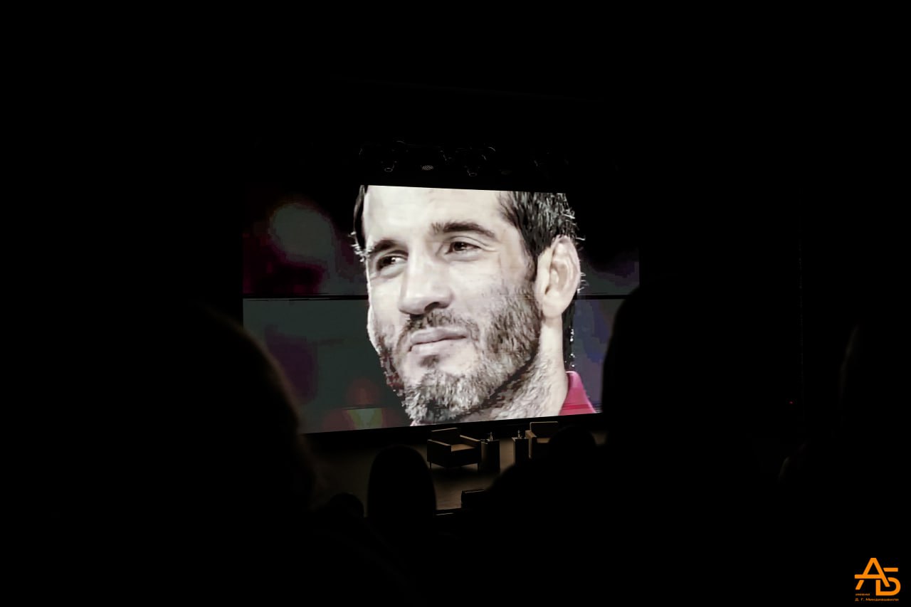 «Разговор о пути, где нет права на поражение»: в Красноярске сняли фильм о Бувайсаре Сайтиеве