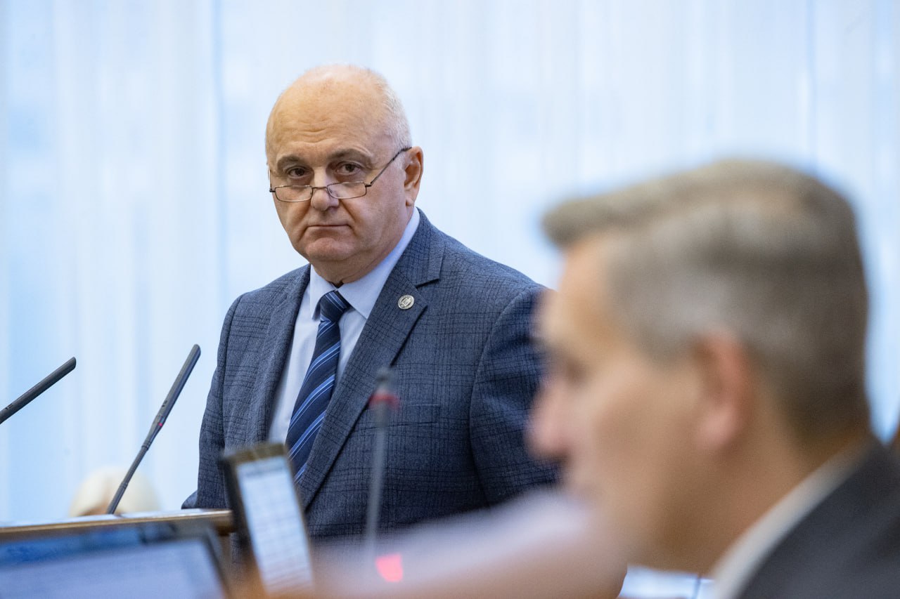 Административные комиссии привели в соответствие с новой системой МСУ