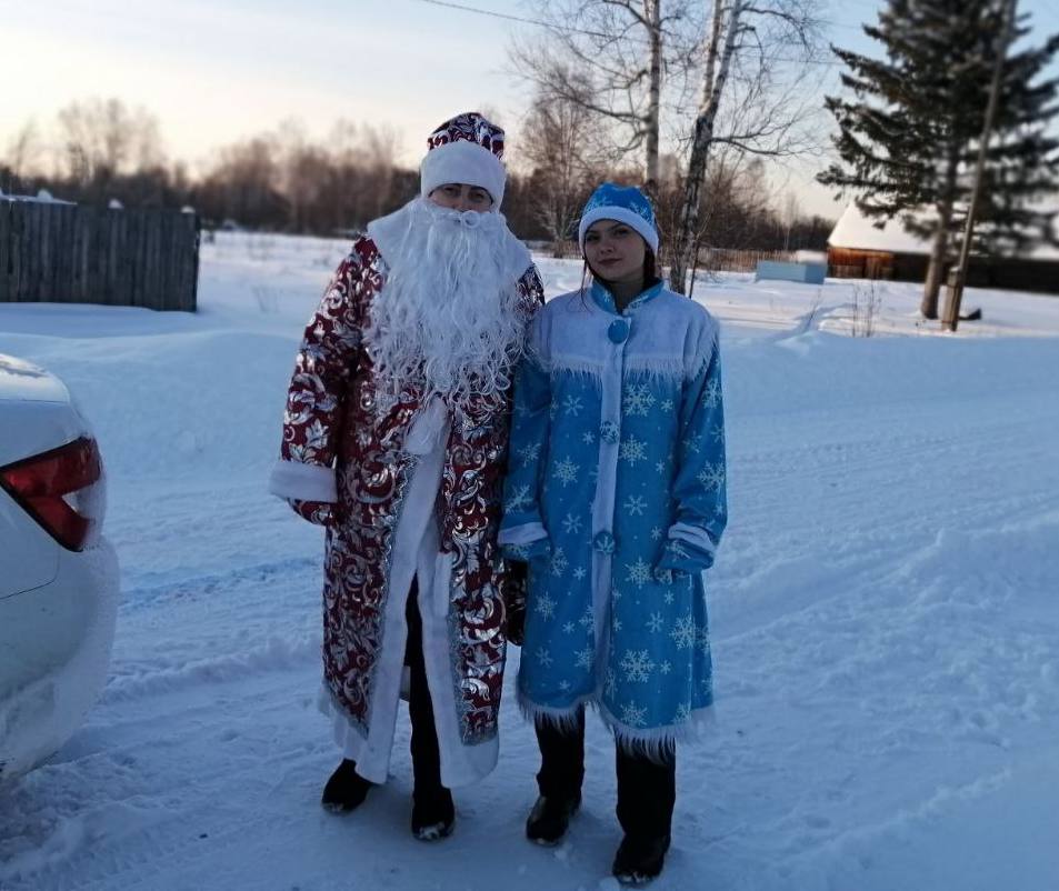 Служба с добрым сердцем: полицейские Козульского района устроили праздник для детей Служба с добрым сердцем: полицейские Козульского района устроили праздник для детей