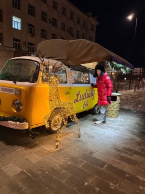 «Выгуливал шапку по Красноярску»: как Стас Ярушин провел дни в городе