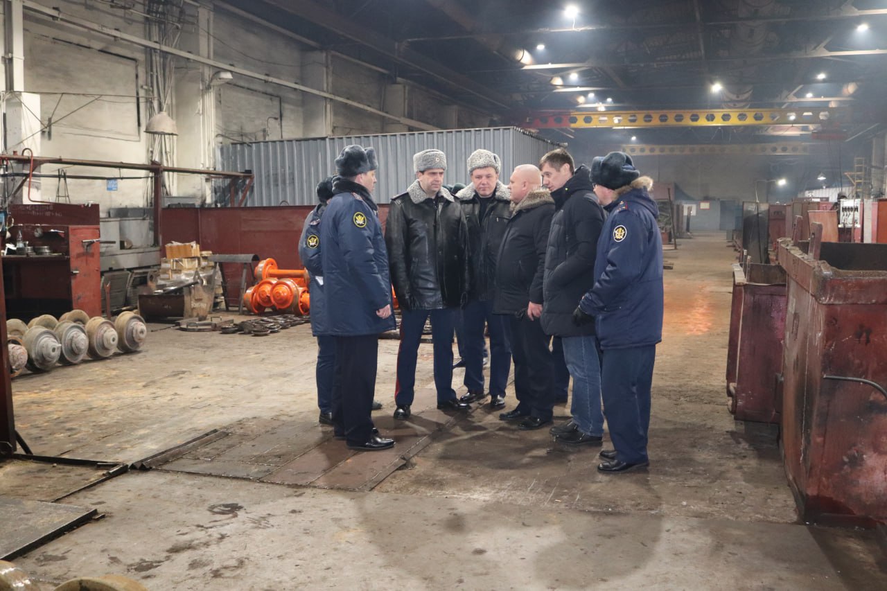 Начальник ГУФСИН генерал-лейтенант внутренней службы Антон Ефаркин посетил пенитенциарные учреждения, расположенные за Полярным кругом Начальник ГУФСИН генерал-лейтенант внутренней службы Антон Ефаркин посетил пенитенциарные учреждения, расположенные за Полярным кругом