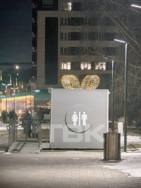 Вам подарок. Новогоднее настроение для красноярцев пытаются создать любым возможным способом