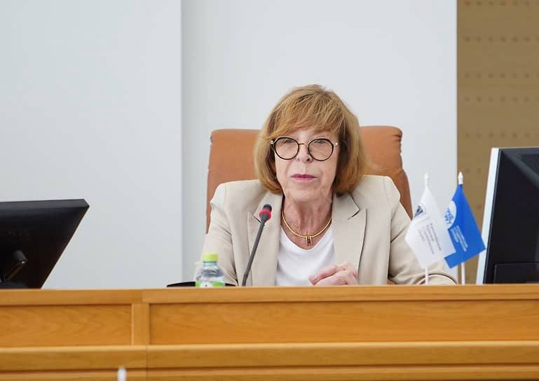 Сегодня свой юбилей отмечает председатель городского Совета Наталия Фирюлина.