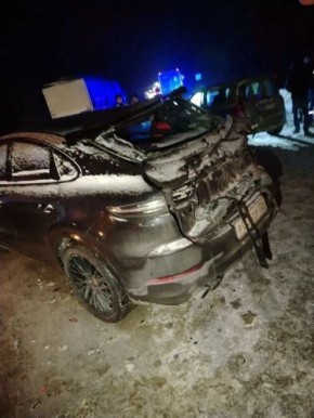 На трассе в Красноярском крае произошла массовая авария с шестью автомобилями