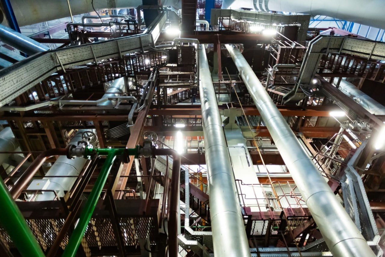 22 декабря 2025 года отмечено важным событием в энергетике Сибири: на Красноярской ТЭЦ-3 был торжественно запущен второй энергоблок