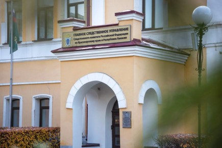 «Дерется с одноклассниками, может среди урока встать и подойти к кому-нибудь, что есть силы побить его. Или матерится. Даже свою учительницу оскорбляет» - после того, как появилась эта информация, ею заинтересовался глава СК...