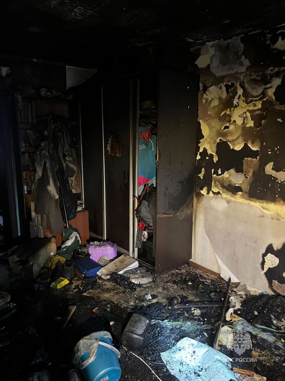 17 пожаров потушили в крае за прошедшие сутки: один человек погиб 17 пожаров потушили в крае за прошедшие сутки: один человек погиб