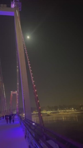 #новогоднеенастроение от светомузыкального вантового моста