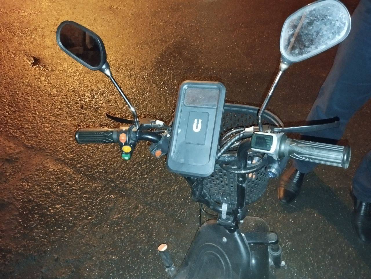 Возвратно утеряно: сотрудники красноярской полиции вернули похищенный электроскутер законным владельцам Возвратно утеряно: сотрудники красноярской полиции вернули похищенный электроскутер законным владельцам