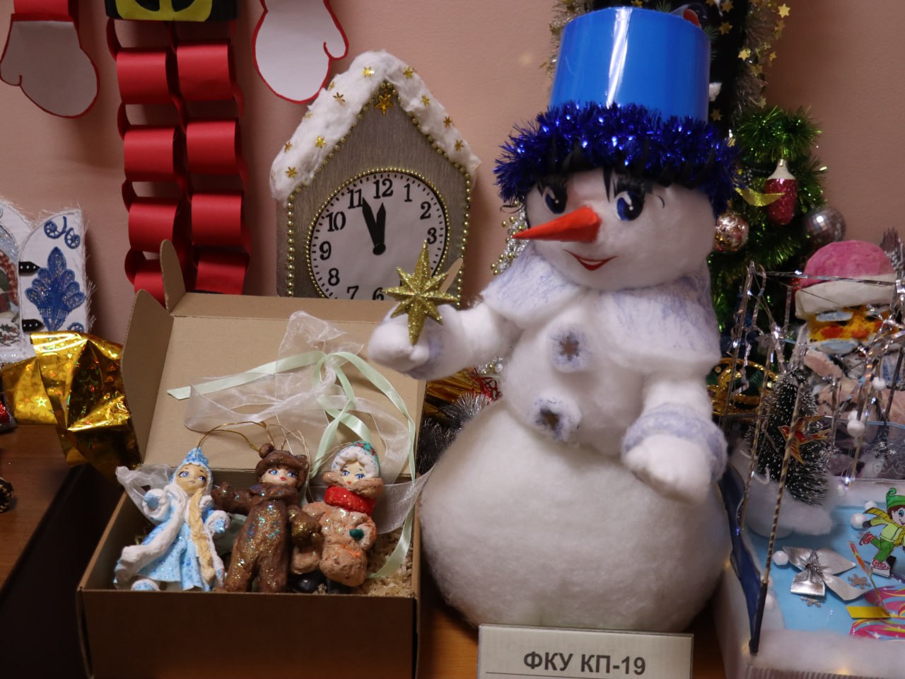 В ГУФСИН России по Красноярскому краю определили самое творческое пенитенциарное учреждение В ГУФСИН России по Красноярскому краю определили самое творческое пенитенциарное учреждение