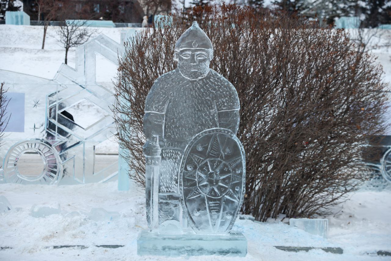 В Красноярске продолжается юбилейный фестиваль «Волшебный лед Сибири» В Красноярске продолжается юбилейный фестиваль «Волшебный лед Сибири»