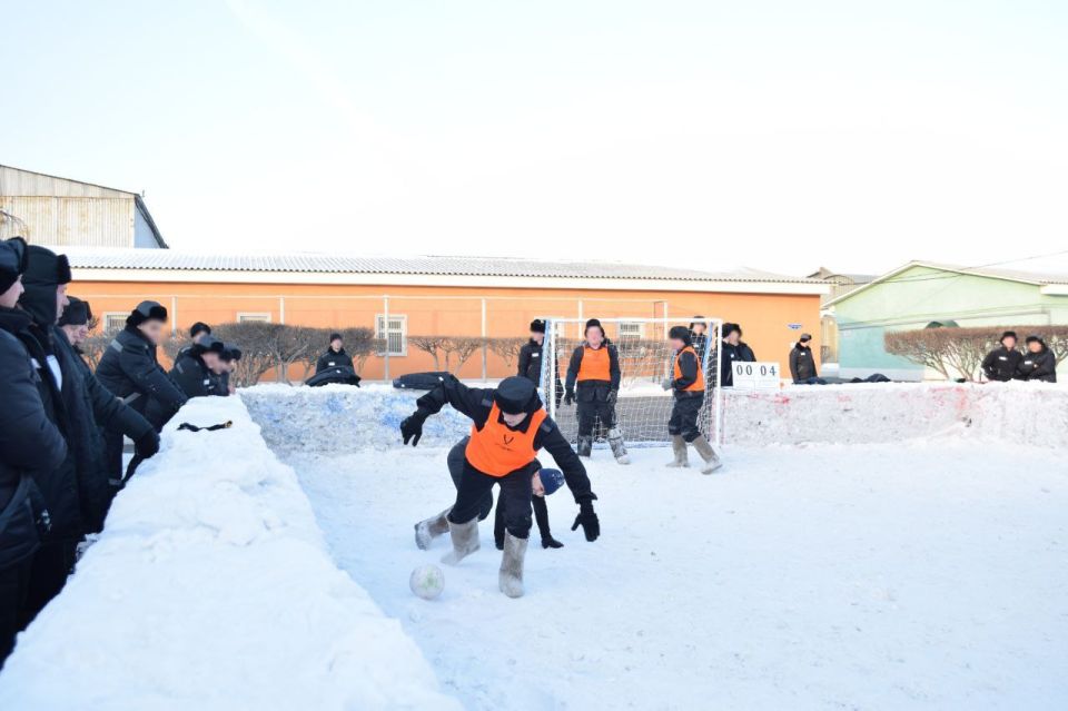 В период новогодних праздников осужденные, отбывающие наказания в учреждениях ГУФСИН принимают активное участие в культурно-массовых и спортивных мероприятиях