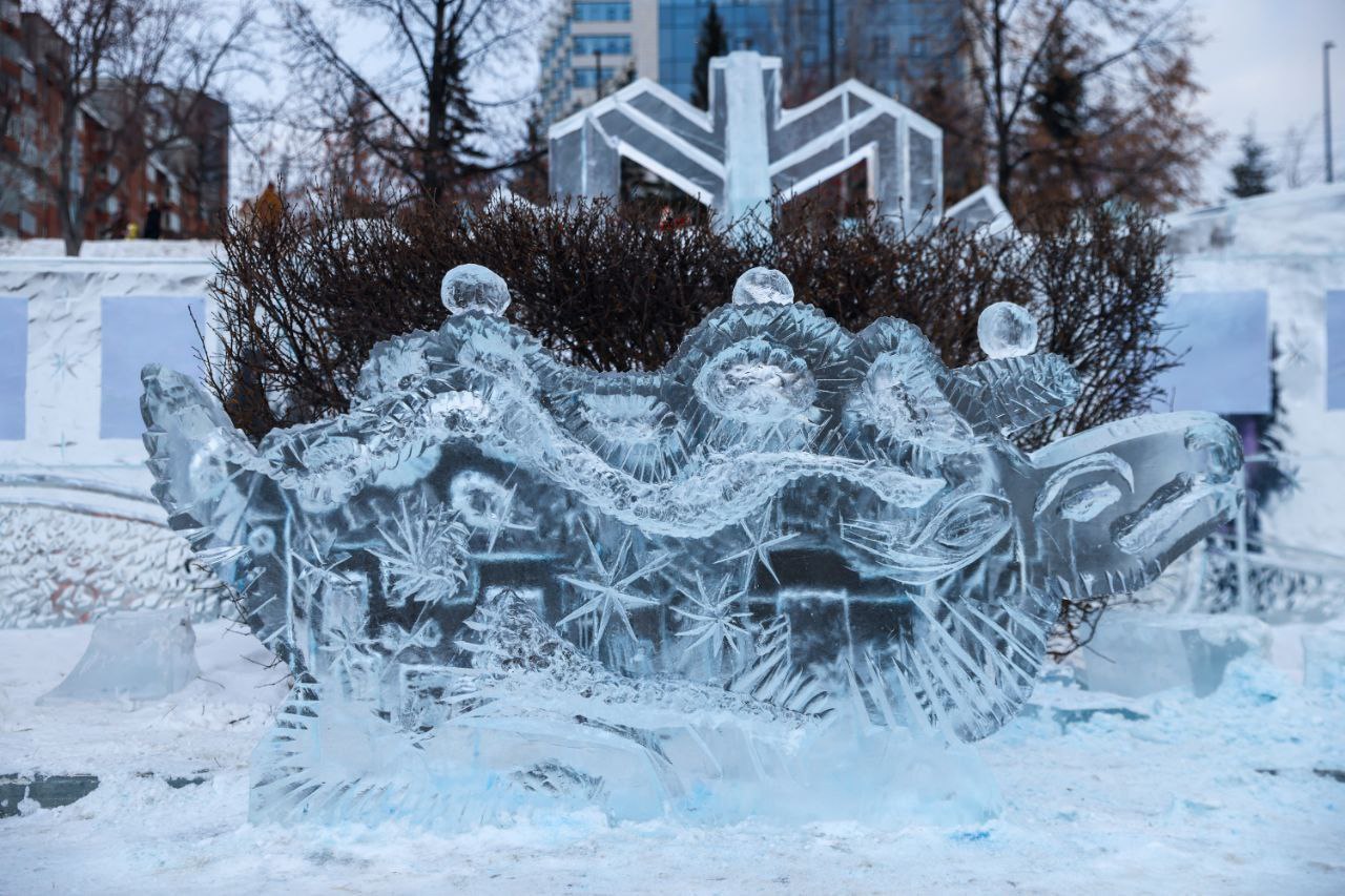 В Красноярске продолжается юбилейный фестиваль «Волшебный лед Сибири» В Красноярске продолжается юбилейный фестиваль «Волшебный лед Сибири»