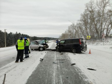 Под Минусинском пьяный водитель устроил ДТП