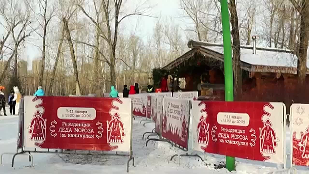 ГДЕ УСПЕТЬ ПОЙМАТЬ ДЕДА МОРОЗА С ПОДАРКАМИ