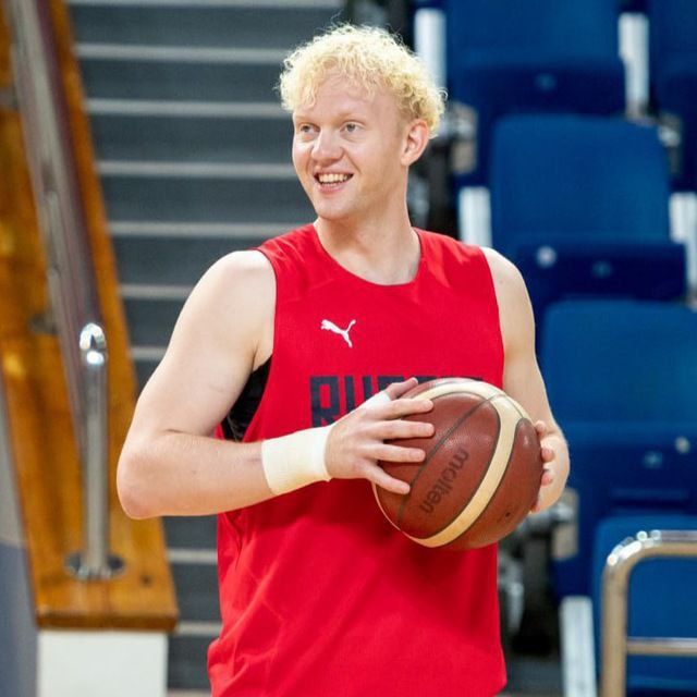 �������� �� ����������� ������ ������������ ������ �������� �������� �������� � "�������" �� ����� ���������� ������