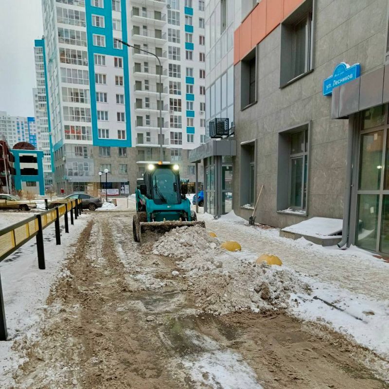 Управляющие компании и ТСЖ должны усилить работу по уборке дворов от снега