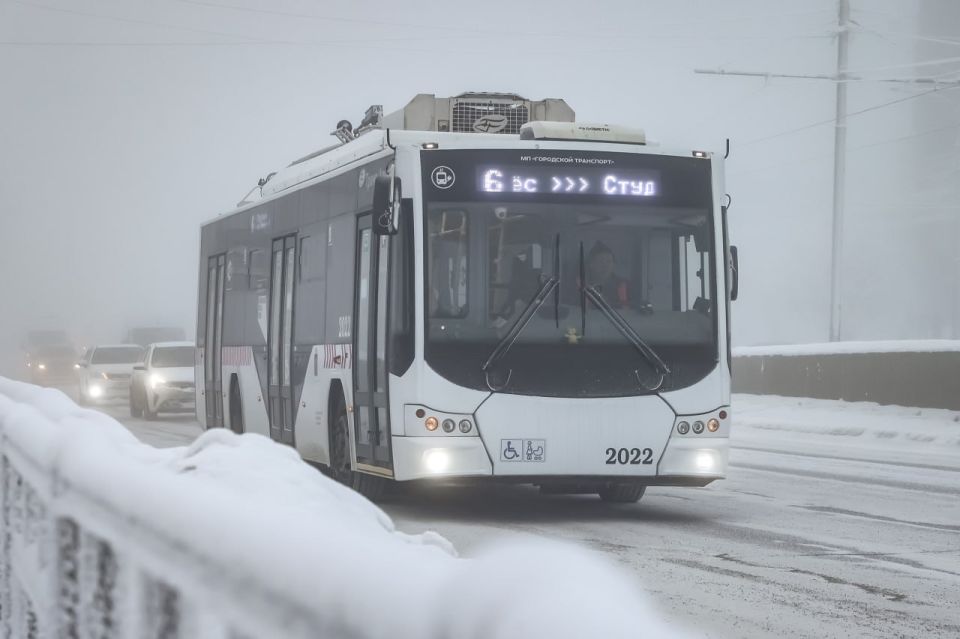 Транспорт Красноярска готовится к работе в морозы