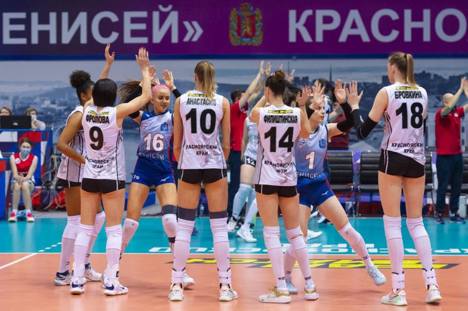 Внимание, волейбольные болельщики!